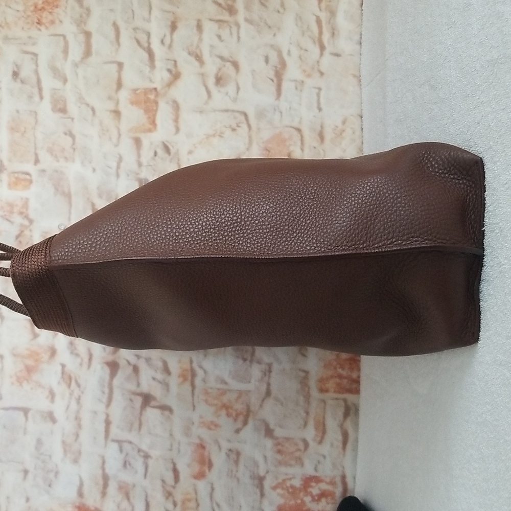 New Saint Laurent Patti Leather Tote Bag - Picture 6 of 14